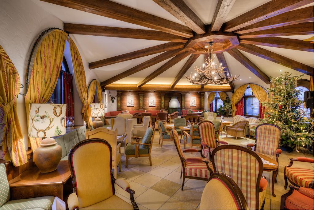 Jaegerwirt Hotel Kitzbühel Eksteriør billede
